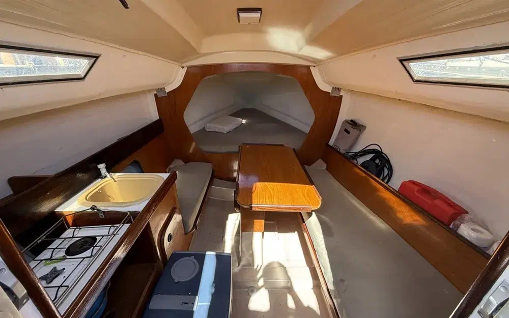 slider 7 Beneteau First 24