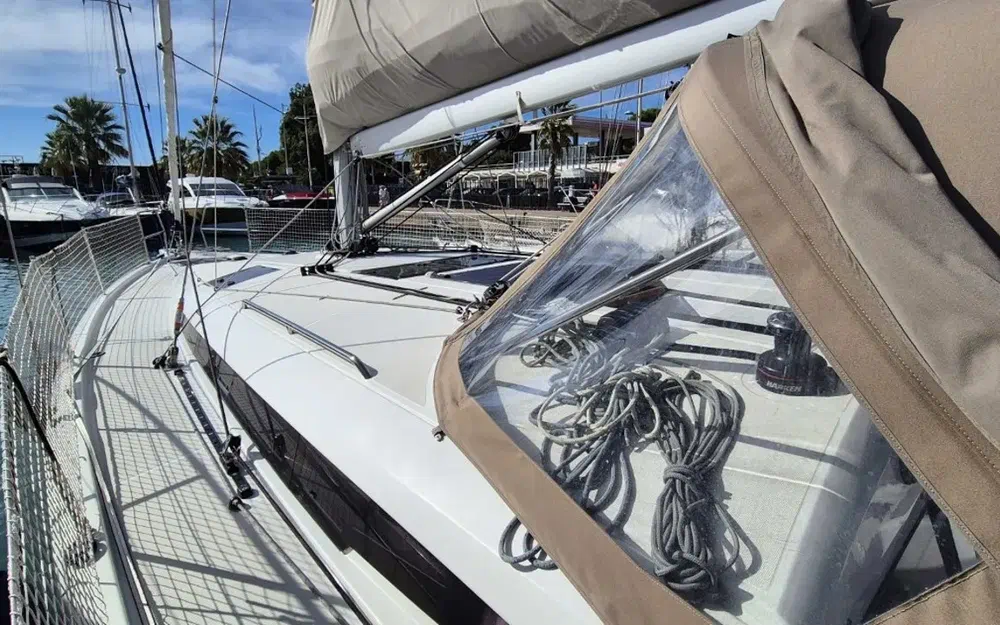 slider 1 Jeanneau Sun Odyssey 440