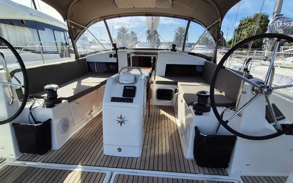 slider 4 Jeanneau Sun Odyssey 440