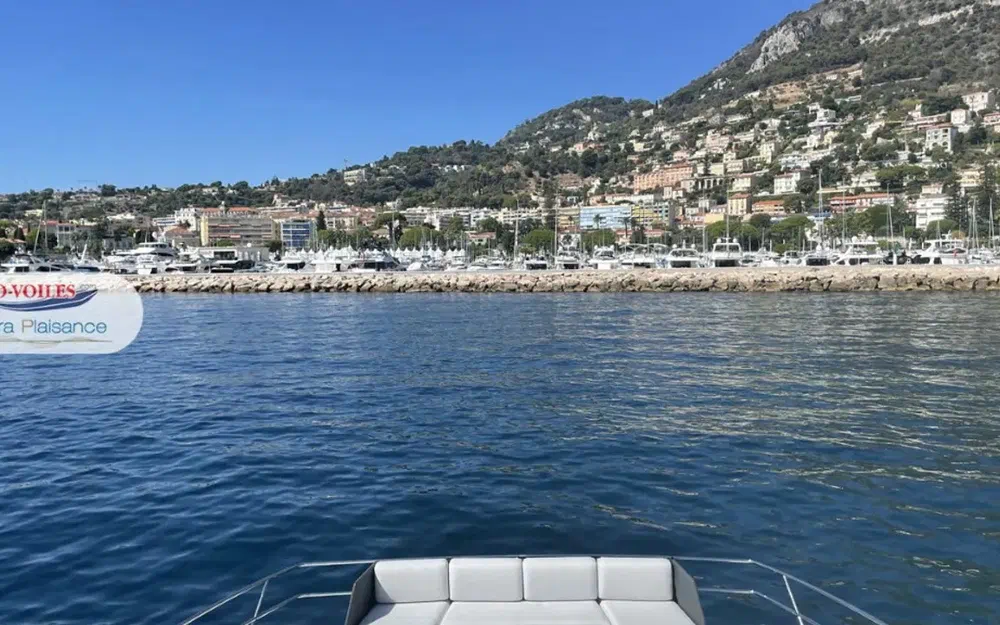 slider 6 Prestige Yachts M48
