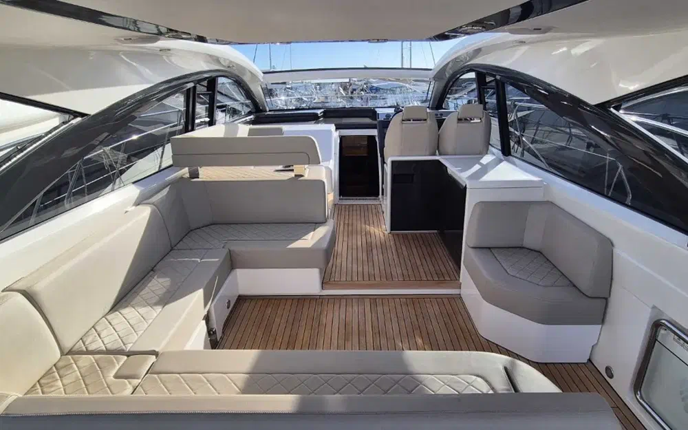 slider 6 Fairline Targa 45 Open
