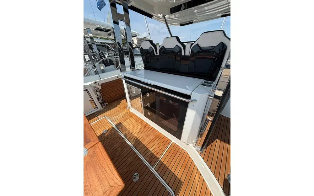 slider 6 Jeanneau CAP CAMARAT 10.5 WA SERIE 2