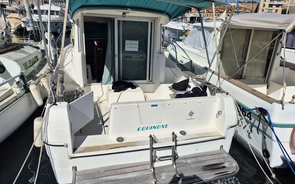 slider 1 Jeanneau Merry Fisher 695