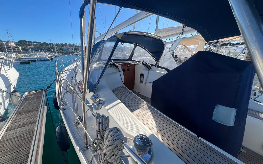 slider 6 Bavaria 34 Cruiser