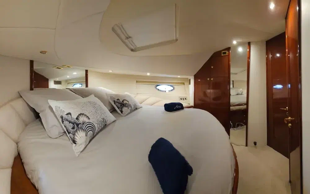 slider 15 Fairline Squadron 52