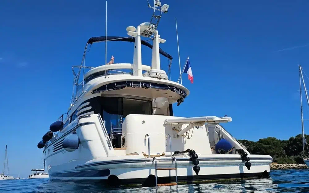 slider 4 Fairline Squadron 52
