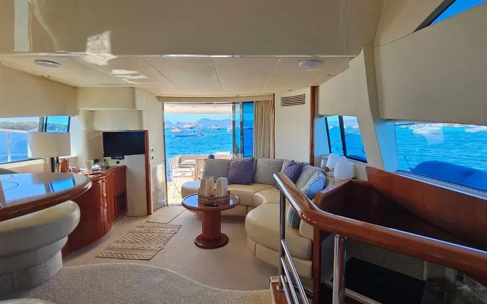 slider 12 Fairline Squadron 52