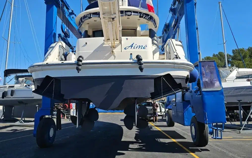 slider 24 Fairline Squadron 52