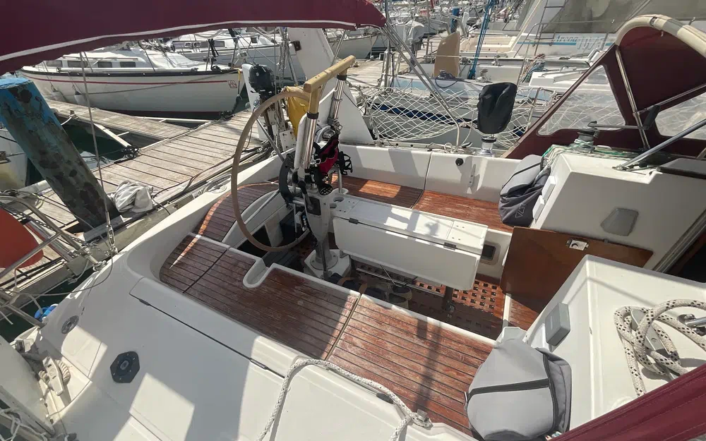 slider 12 Beneteau Oceanis 390