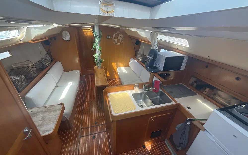 slider 14 Beneteau Oceanis 390