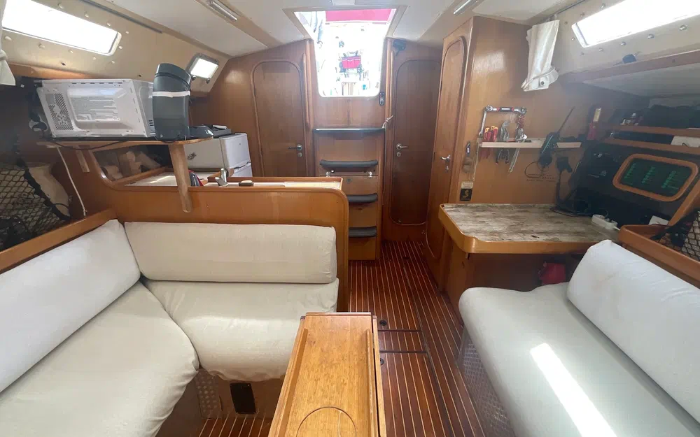 slider 21 Beneteau Oceanis 390