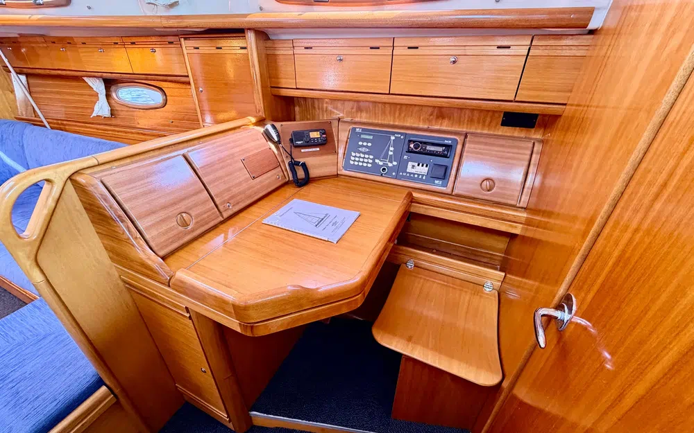 slider 20 Bavaria 37 Cruiser
