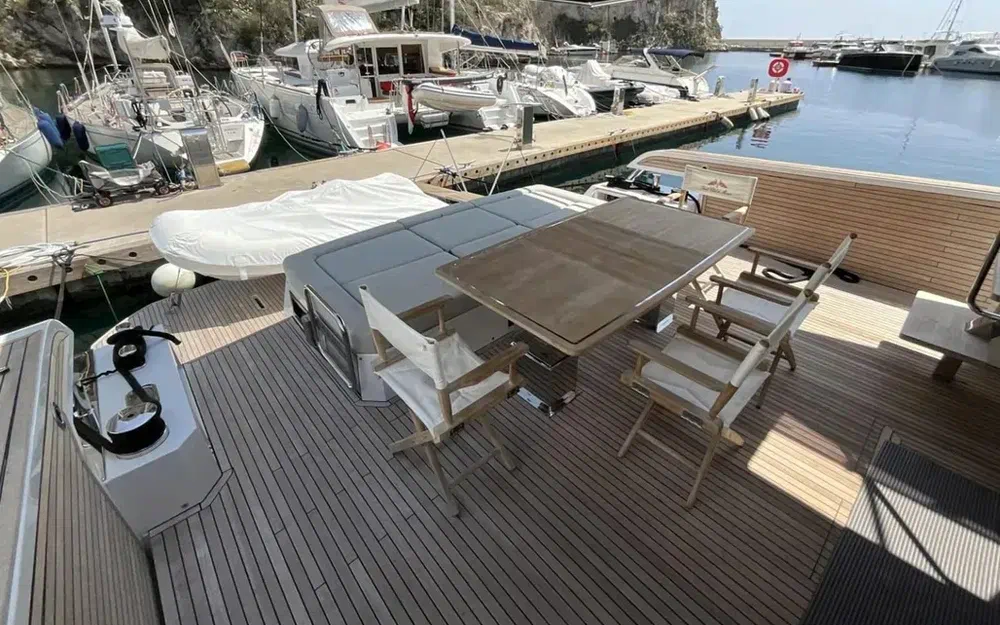 slider 17 Pardo Yachts Endurance 60
