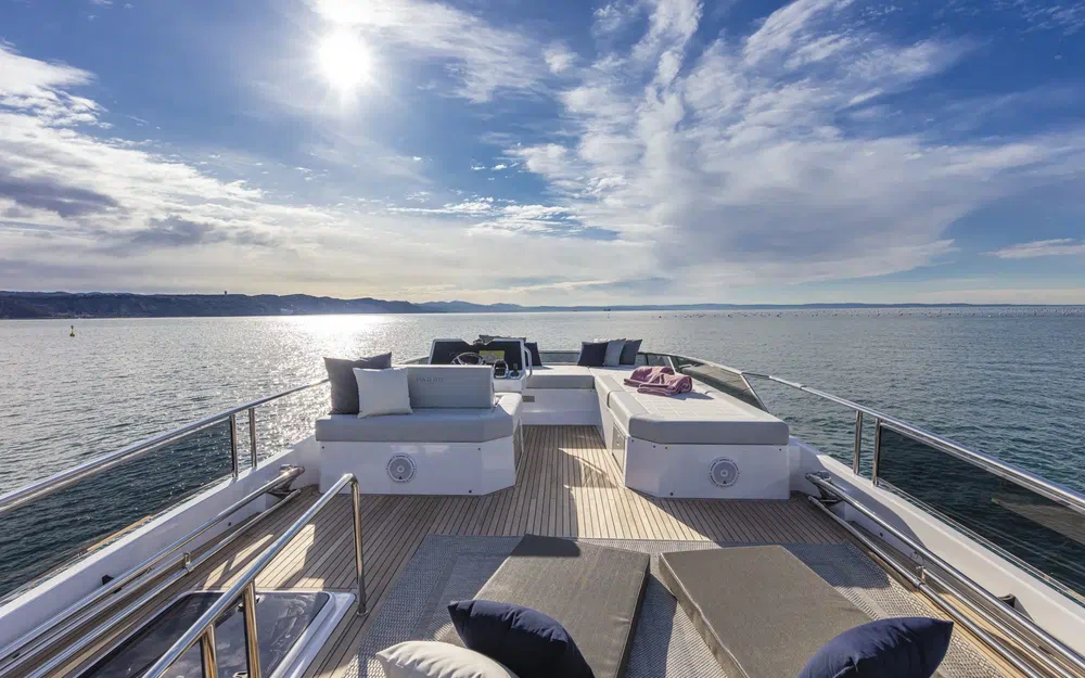 slider 4 Pardo Yachts Endurance 60