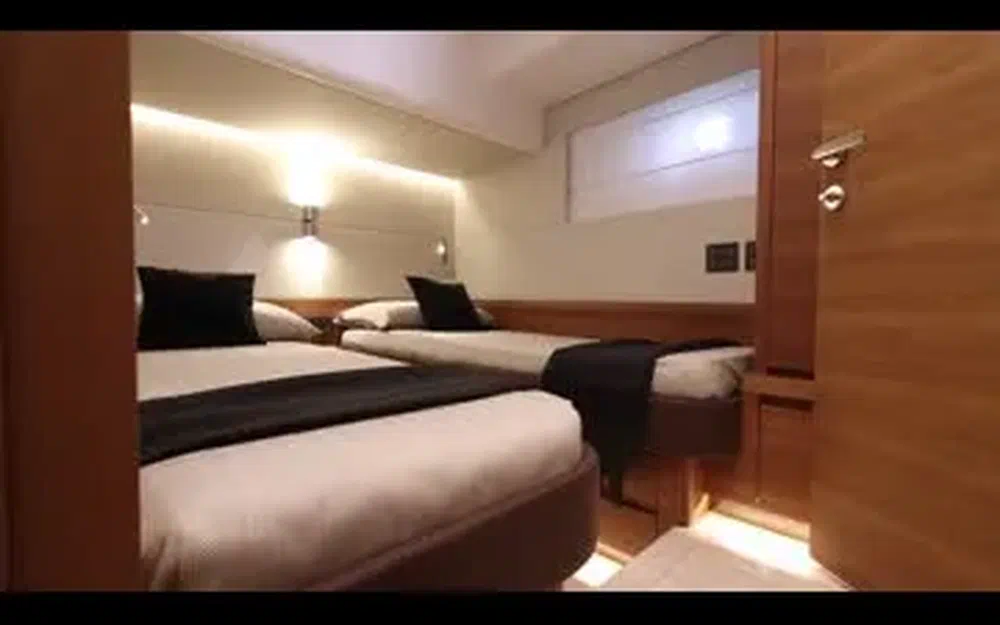 slider 29 Pardo Yachts Endurance 60
