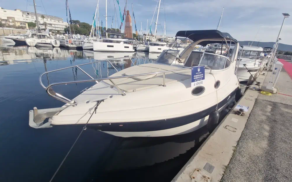slider 31 Eolo 770 Cruiser