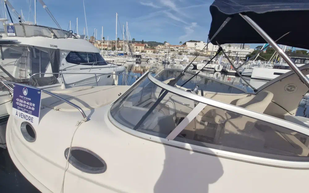 slider 6 Eolo 770 Cruiser
