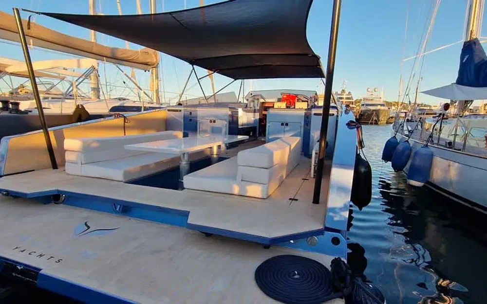 slider 8 Alium Yacht 42' S