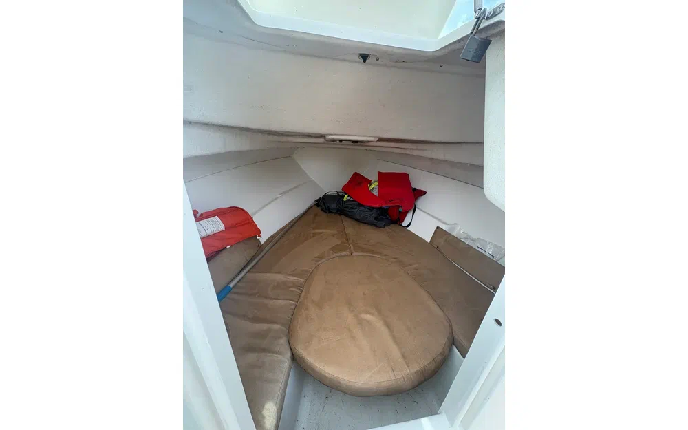 slider 6 B2 Marine CAP FERRET 552 CABINE CRUISER