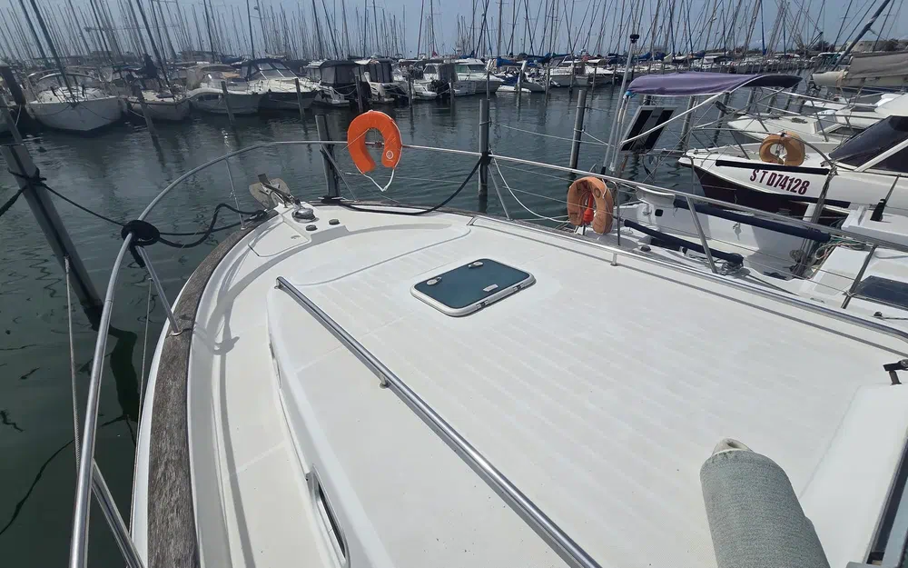 slider 3 Beneteau Ombrine 960