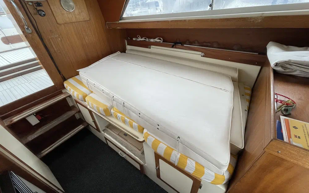 slider 12 Yachting France Arcoa 830