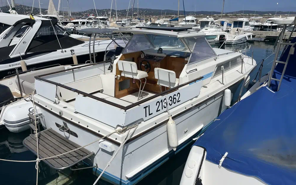 slider 2 Yachting France Arcoa 830