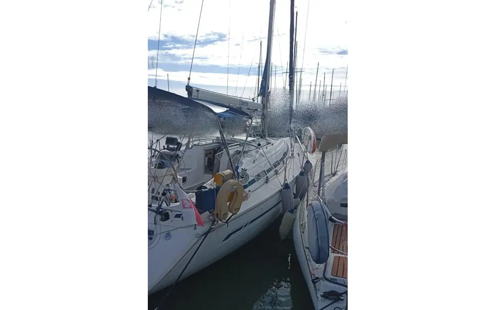 slider 1 Bavaria 36 Cruiser