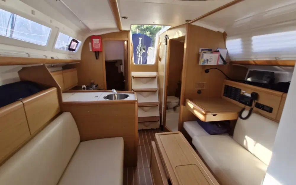 slider 16 Jeanneau Sun Odyssey 30 i