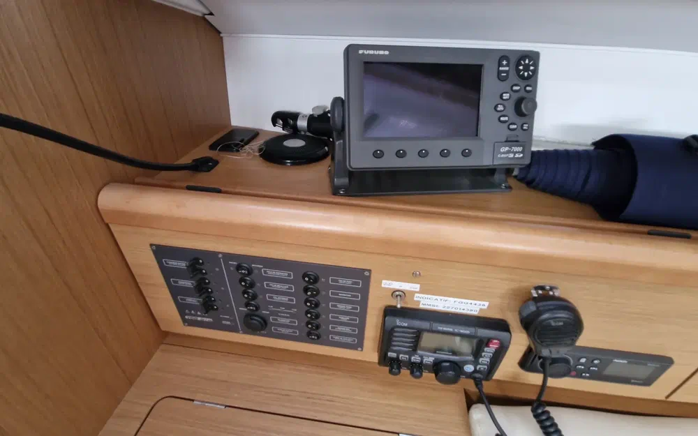 slider 18 Jeanneau Sun Odyssey 30 i