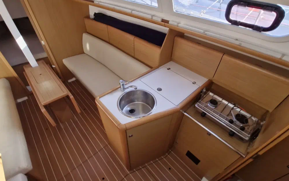slider 7 Jeanneau Sun Odyssey 30 i