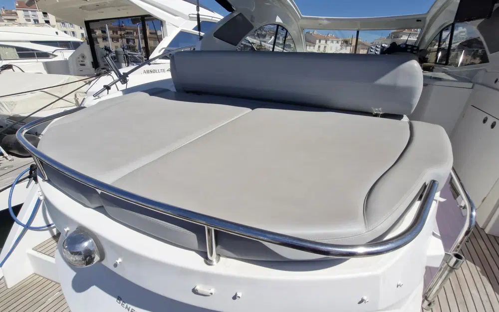 slider 26 Beneteau Flyer Gran Turismo 44