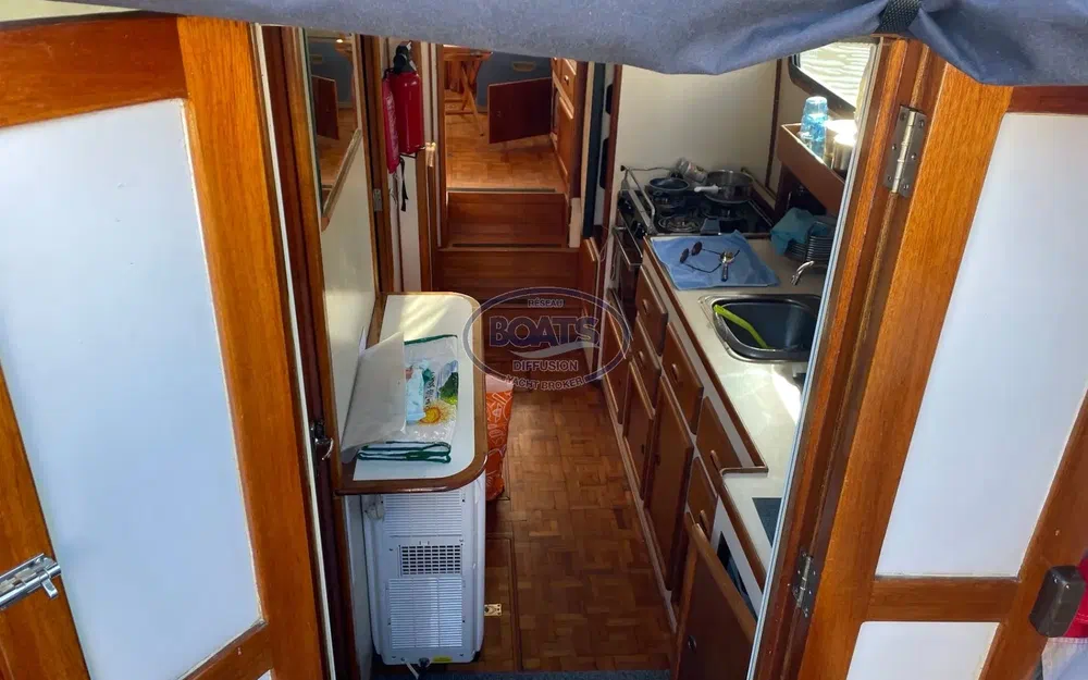 slider 4 Aquila Queen 33