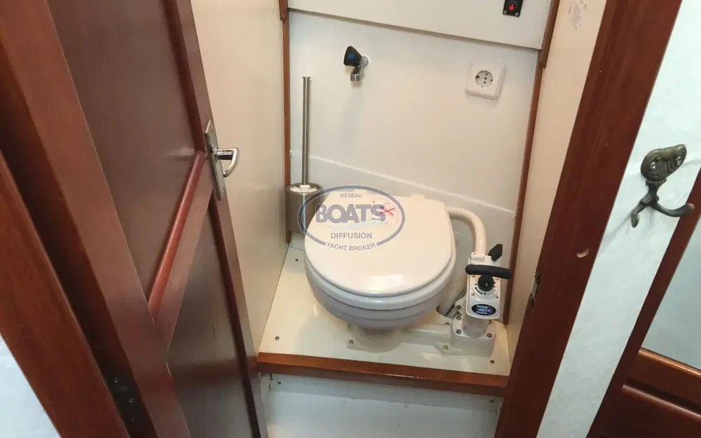 slider 6 Aquila Queen 33