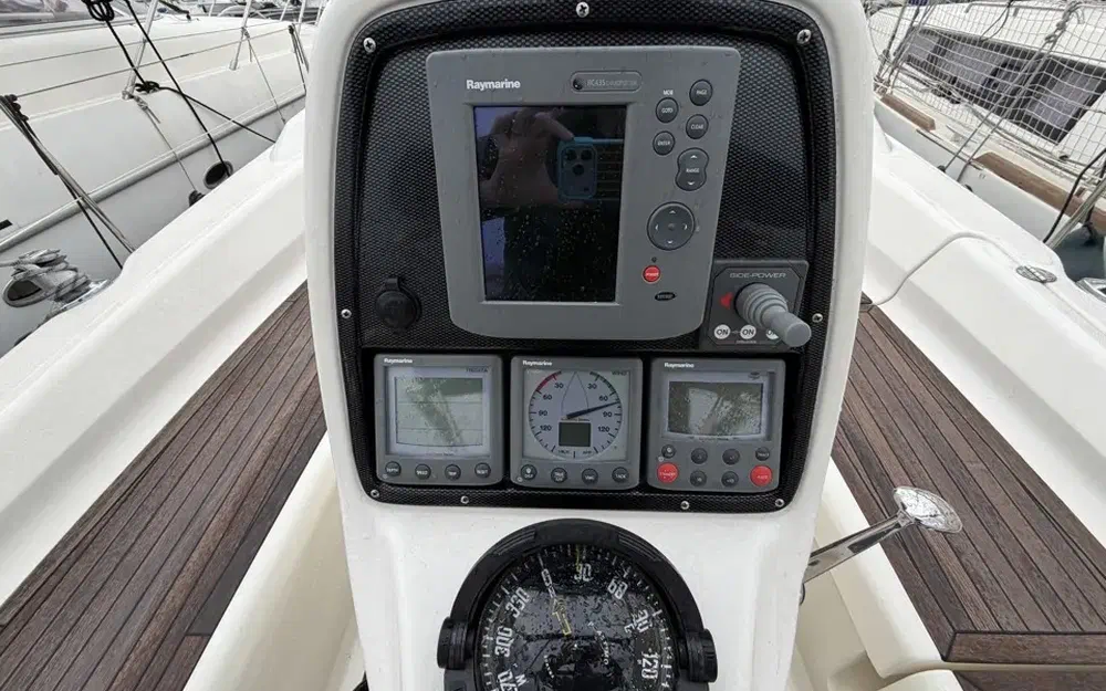 slider 2 Bavaria 34 Cruiser