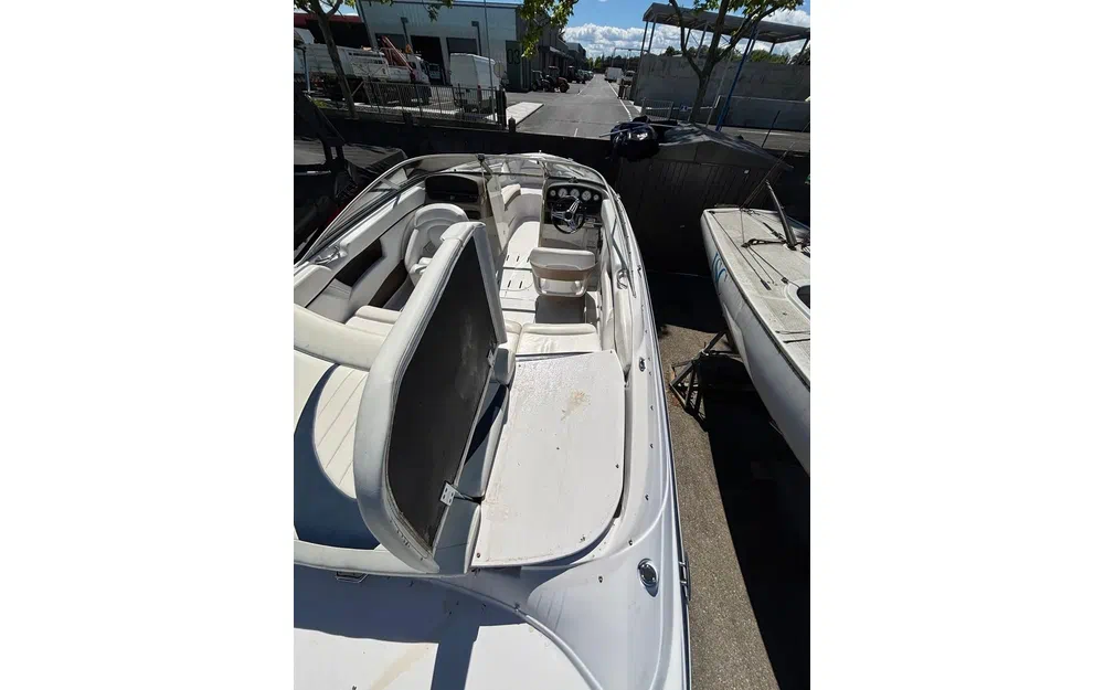 slider 6 Four Winns Horizon 210