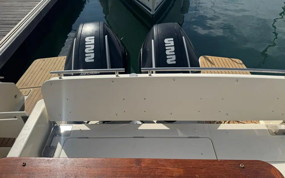slider 3 Quicksilver Activ 875 Sundeck