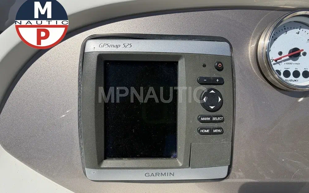 slider 8 Jeanneau Cap Camarat 715 WA