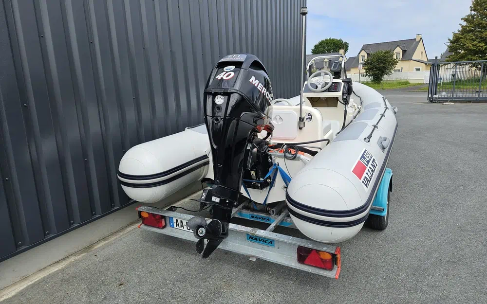 slider 6 Valiant 450 Vanguard