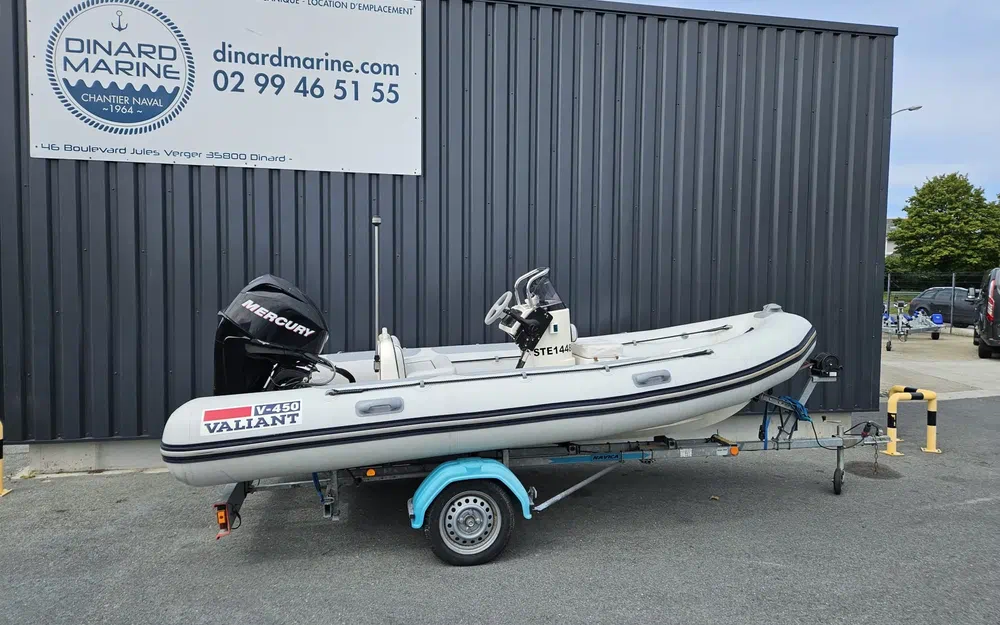 slider 0 Valiant 450 Vanguard