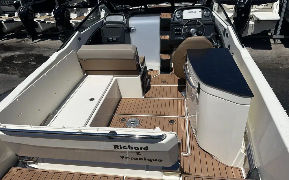 slider 5 Quicksilver Activ 755 Cruiser