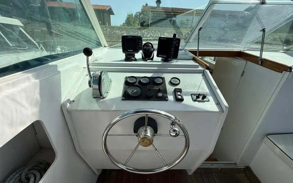 slider 14 Yachting France Arcoa 830