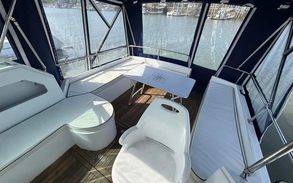 slider 8 Yachting France Arcoa 830