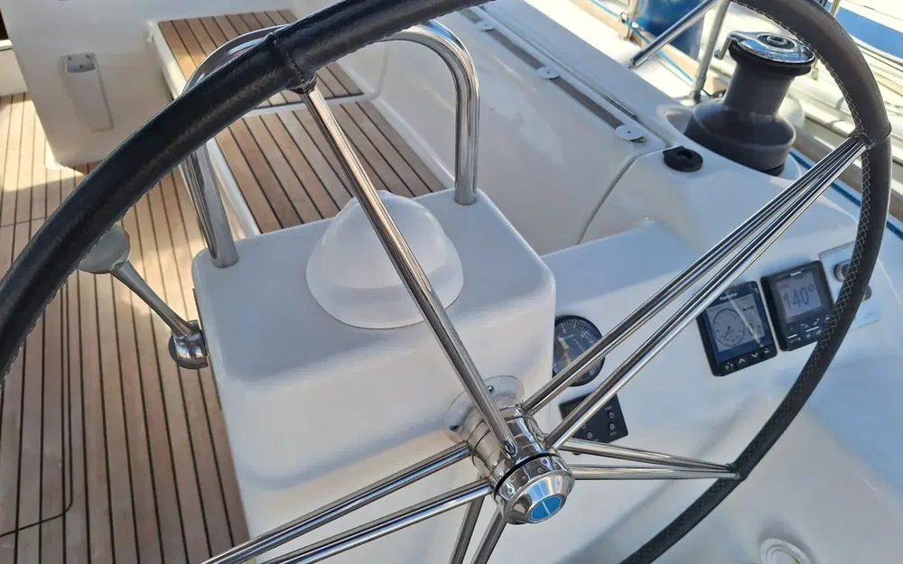 slider 14 Dufour 460 Grand Large