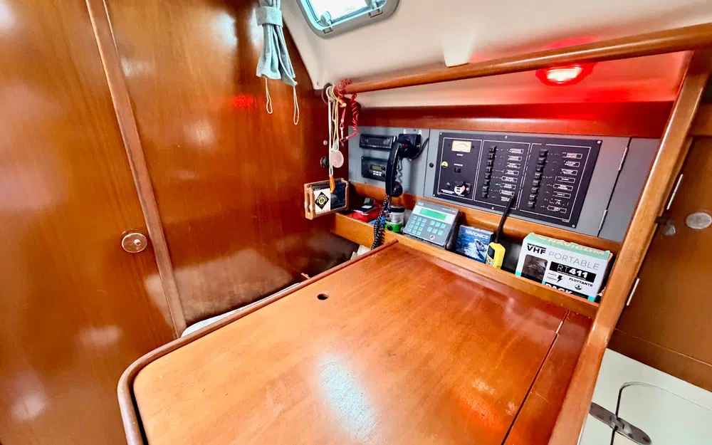 slider 6 Beneteau Oceanis 351