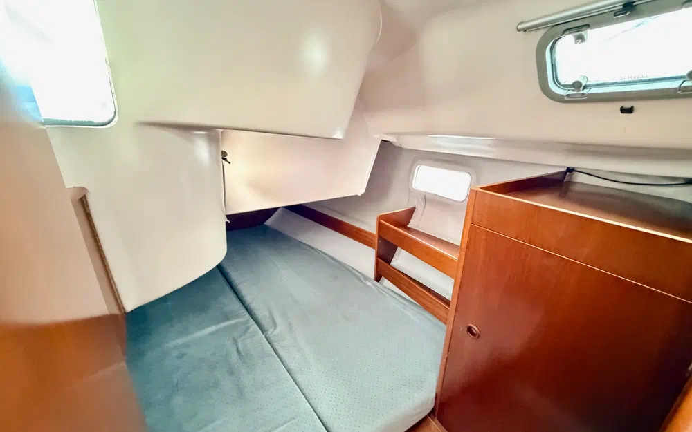 slider 11 Beneteau Oceanis 351