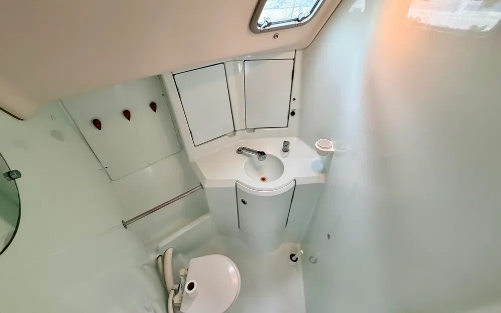 slider 13 Beneteau Oceanis 351
