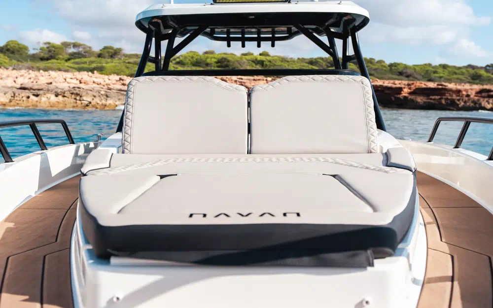 slider 3 Navan S30