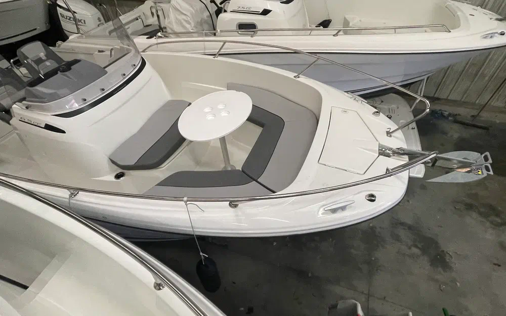 slider 0 Jeanneau Cap Camarat 6.5 CC