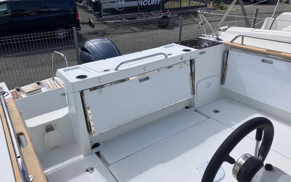slider 39 Jeanneau Merry Fisher 795 Marlin