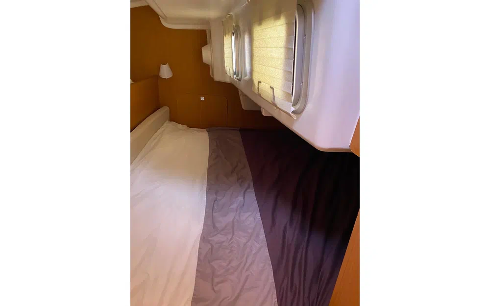 slider 5 Jeanneau Sun Odyssey 33 i